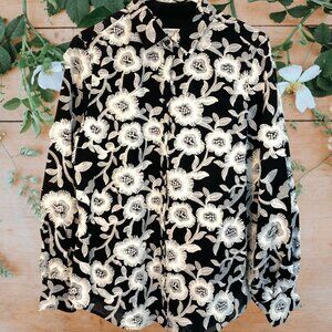 Chico's (Size 1 = Misses 8) #D Black and White Button Down Floral Jacket; Pre-Ow